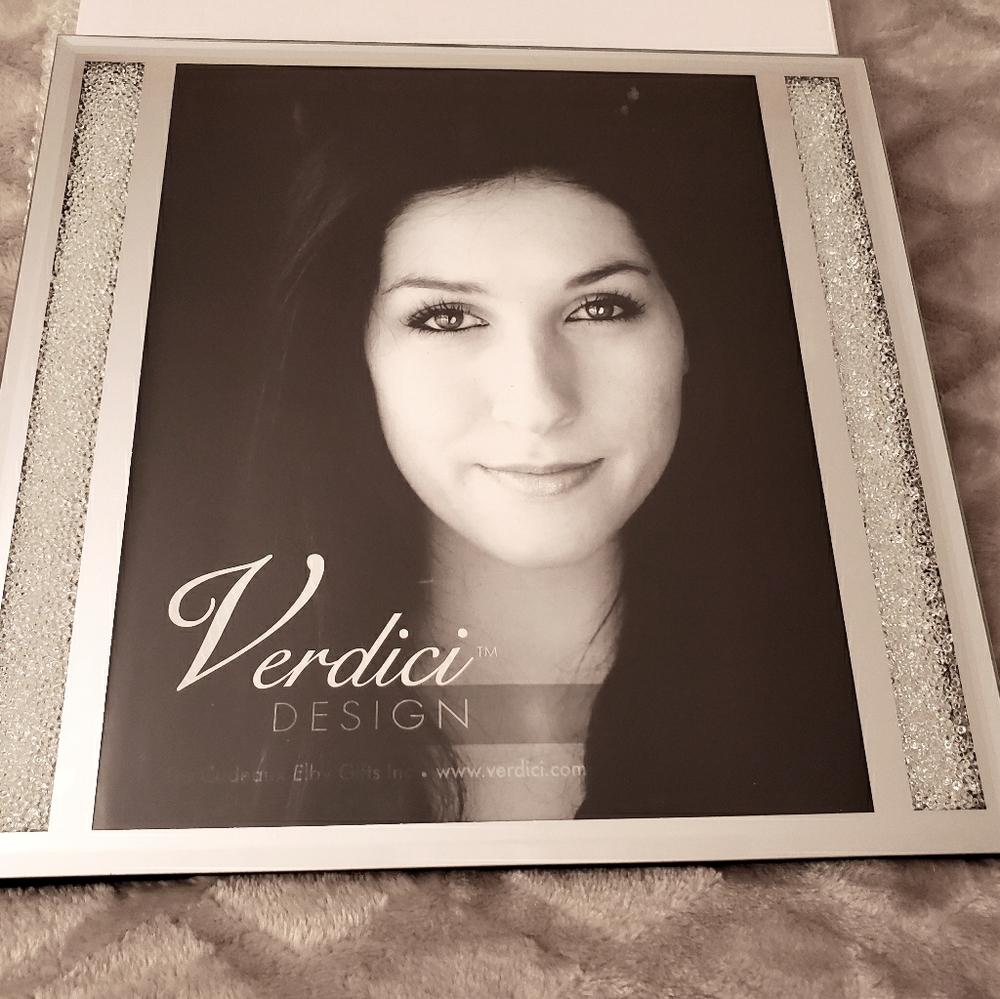 Photo frame